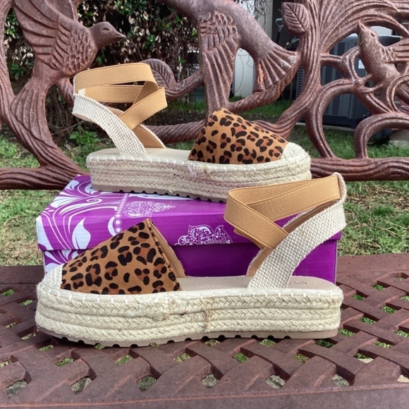 💋NWT BTQ Forever Platform Jute Vegan Suede Leopard Print Ankle Strap Sandal - Picture 10 of 10